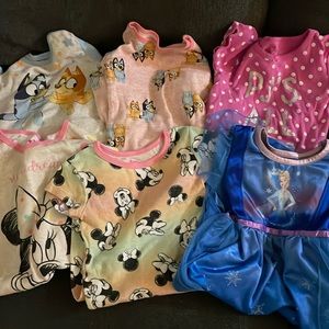 Lot of 6 Disney pajama sets.